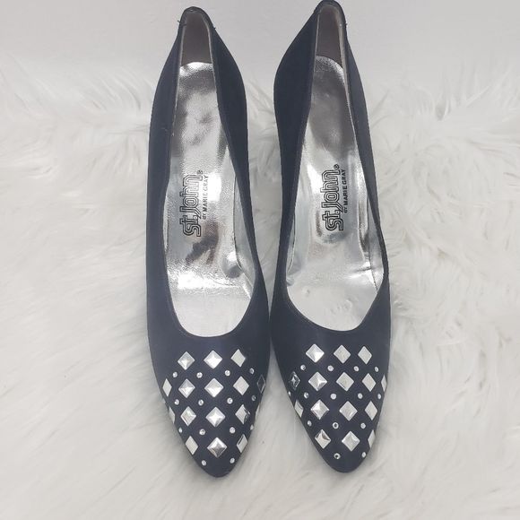 Vintage St. John Studded Bling Pointy Toe Satiny Heels Size 8.5 AAA - Picture 2 of 10